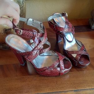 NWOT Calvin Klein Strappy Snake Skin Heels